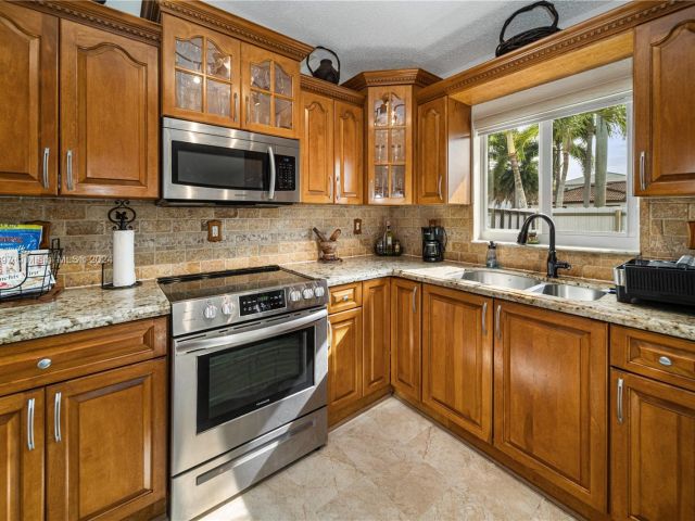 Home for sale at 20956 SW 127th Ct - photo 5356522