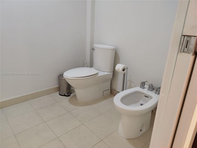 Apartment for rent  Unit #101 - photo 5478672