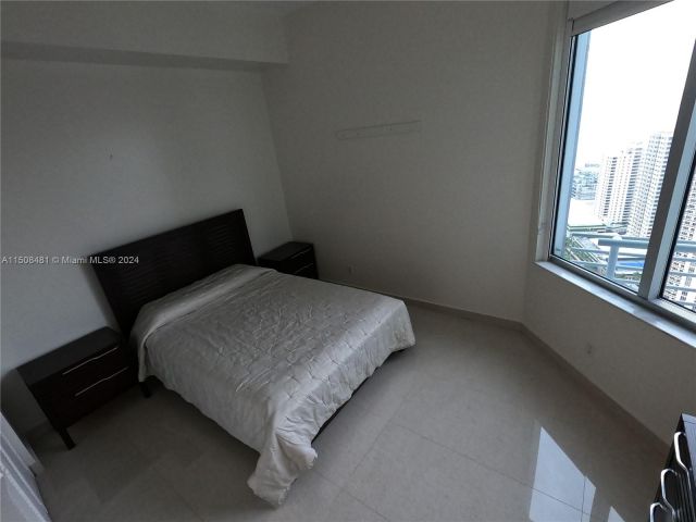 Apartment for rent  Unit #UPH 19 - photo 4839886