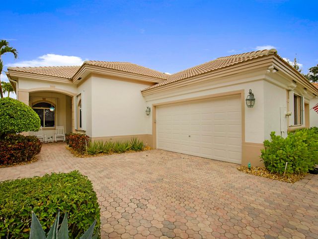 Home for sale at 7011 Mallorca Crescent - photo 4841791