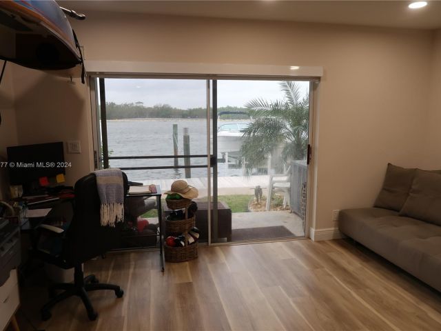 Home for rent at 4212 N Ocean Dr - photo 4845366