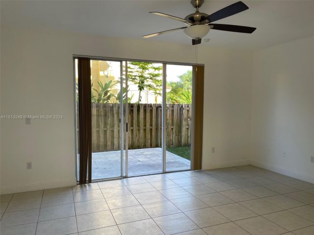 Home for rent at 11413 SW 137th Psge 0 - photo 5464913