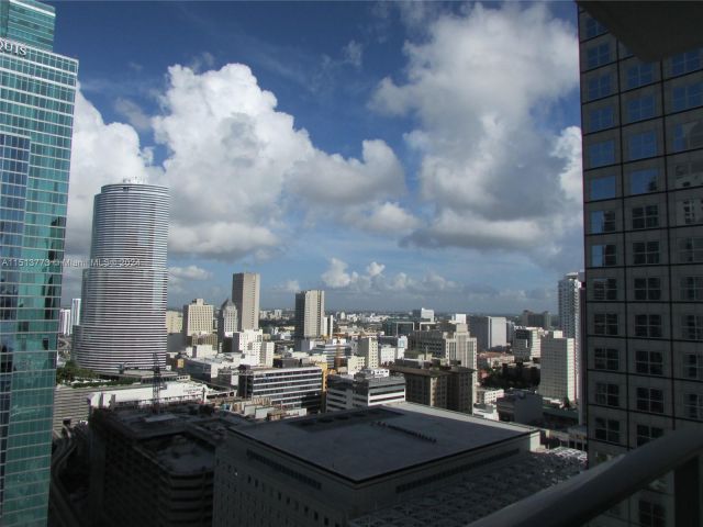 Apartment for sale  Unit #T-2709 - photo 7496439