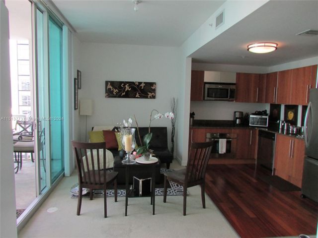 Apartment for sale  Unit #T-2709 - photo 7496443