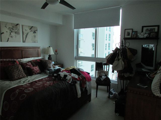 Apartment for sale  Unit #T-2709 - photo 7496446