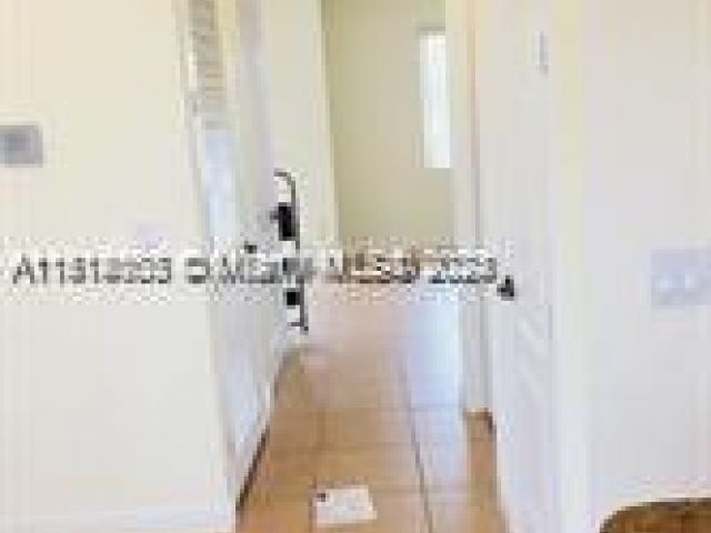 Home for rent at 3810 NW 5th Ter 0 - photo 4859021