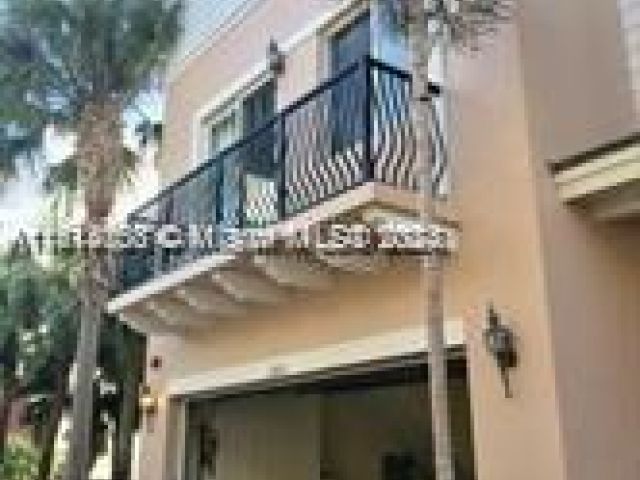 Home for rent at 3810 NW 5th Ter 0 - photo 4859036