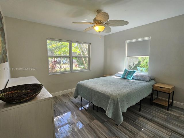 Home for sale at 1820 SW 11 Ct - photo 4878803