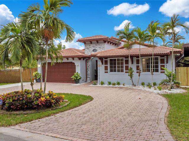Home for sale at 13000 SW 193rd St - photo 4876377