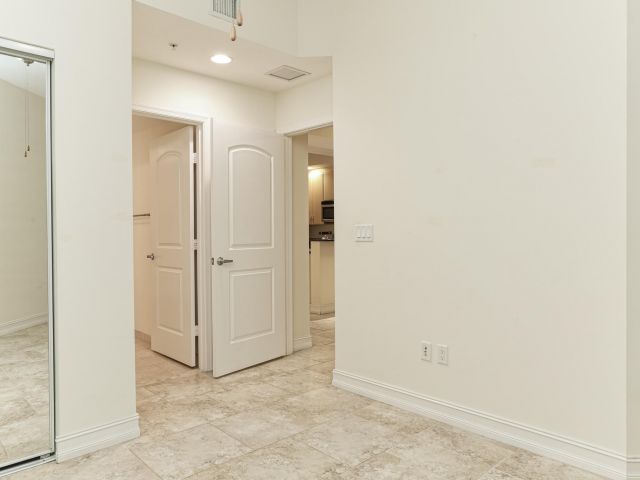 Apartment for sale  Unit #1208 - photo 5434248