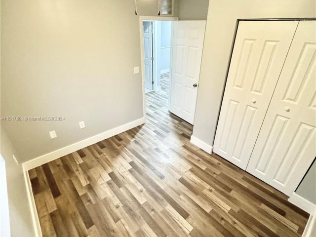 Home for rent at 930 NW 2nd St - photo 4884146