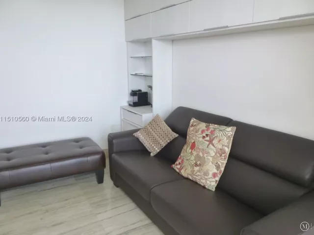 3-bedroom condo for sale in Sunny Isles Beach - 15901 Collins Ave 2801 - MondialRealty