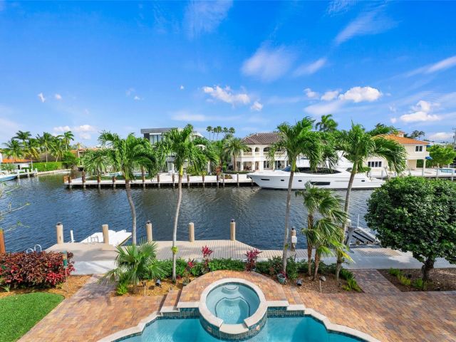 Home for sale at 116 Royal Palm Drive - photo 4895405