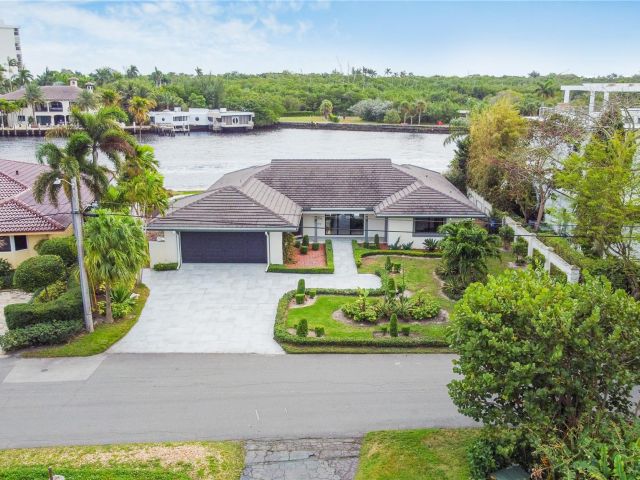 Home for sale at 2120 Intracoastal Dr - photo 4893813