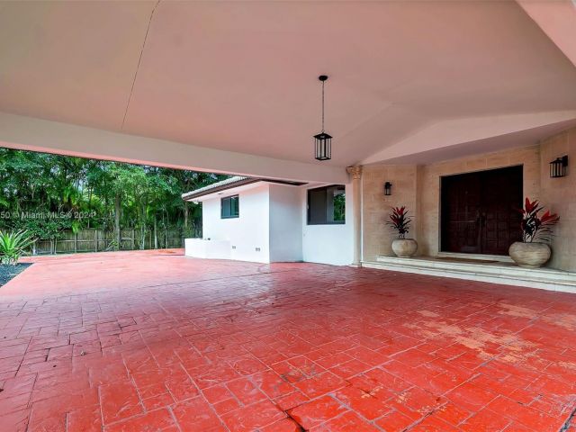 Home for sale at 420 SW 128th Ave - photo 4896909