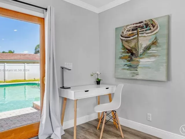 4-bedroom home for rent in Fort Lauderdale - 5320 NE 16th Ter - MondialRealty