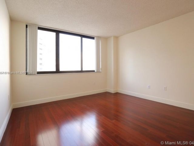 Apartment for sale  Unit #832 - photo 4903504