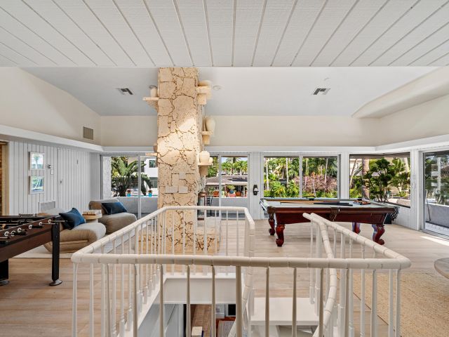 Home for sale at 681 NE Harbour Drive - photo 5941500