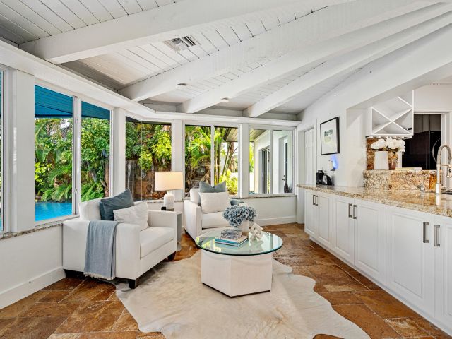 Home for sale at 681 NE Harbour Drive - photo 5941510