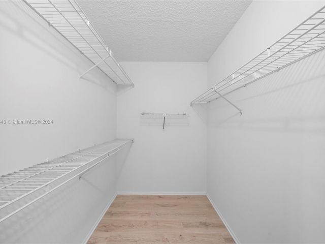 Apartment for sale  Unit #304 - photo 5461275