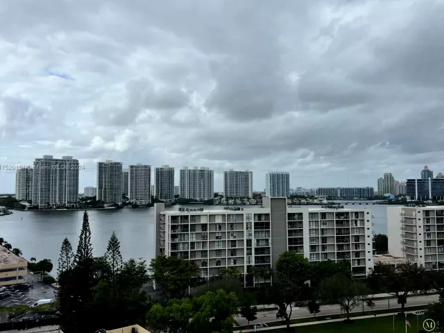 Apartment for sale  Unit # - photo 4910031