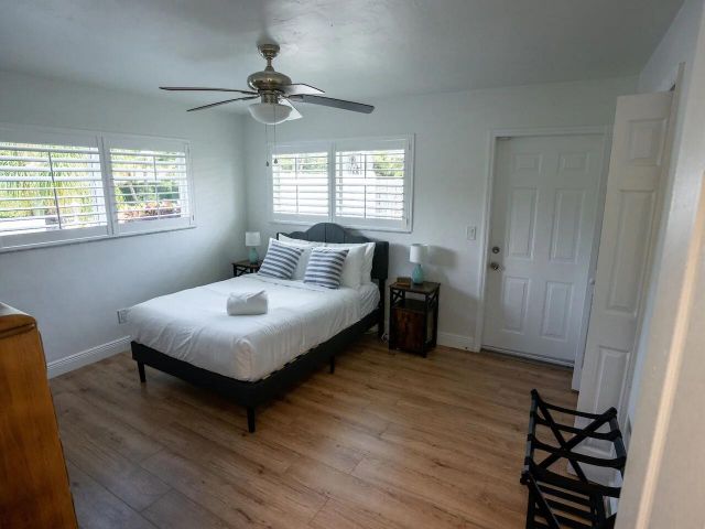 Home for rent at 2150 NE 54th Street - photo 4928468