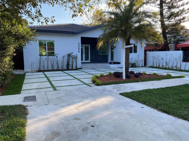 Home for sale at 2356 SW 11th St - photo 4944578