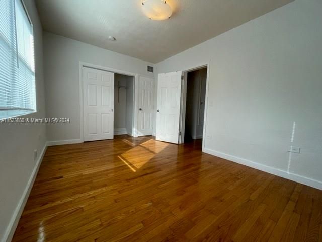 Home for rent at 618 86th St 618 - photo 5040837