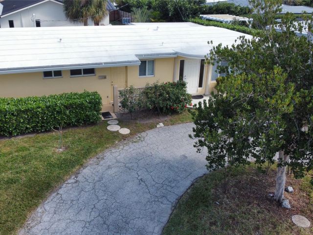 Home for rent at 4454 W Tradewinds Ave - photo 4951620