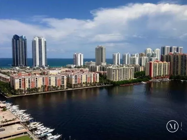 Apartment for sale  Unit #1809 - photo 4939009