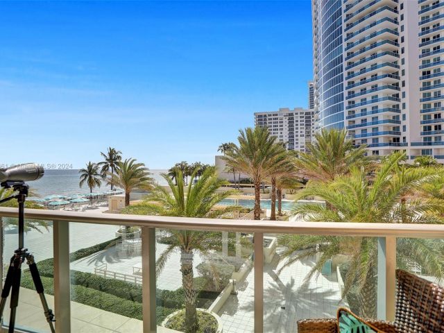 1-bedroom condo for rent in Hollywood - 2501 S Ocean Dr (Avail. May 5th,2026) 314 - MondialRealty