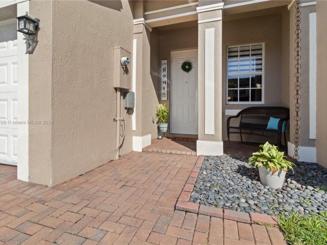 Home for sale at 11843 SW 152nd Ct - photo 5059171