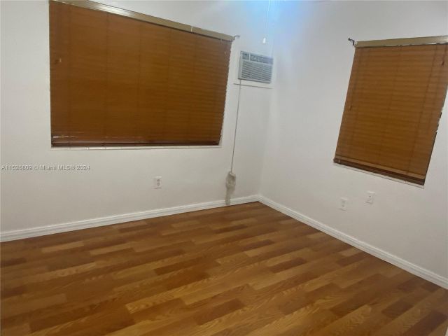 Home for rent at  - photo 5010756