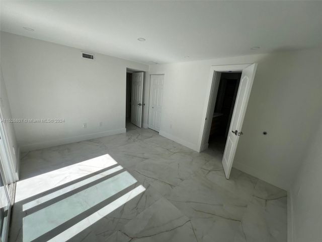 Home for rent at 2760 SW 14th St - photo 4957960