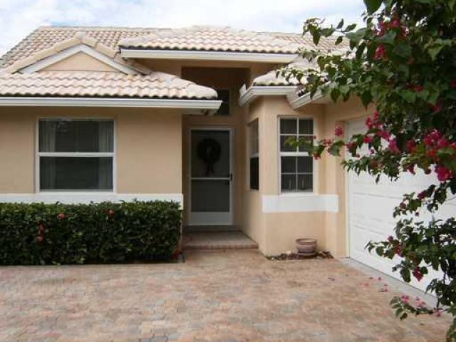 Home for rent at 5260 Grande Palm Circle - photo 4962375
