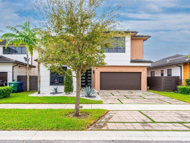 Home for sale at 16100 SW 136th Way - photo 4961850