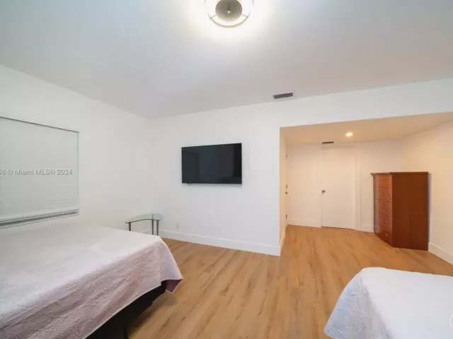 3-bedroom home for rent in Hollywood - 1310 Jackson St 1310 - MondialRealty