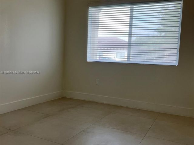 Home for rent at 12705 SW 91st Ave - photo 5432680