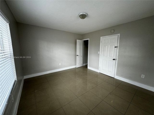Home for rent at 1111 NW 77th St 1111 - photo 4981605