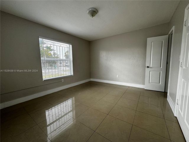 Home for rent at 1111 NW 77th St 1111 - photo 4981606