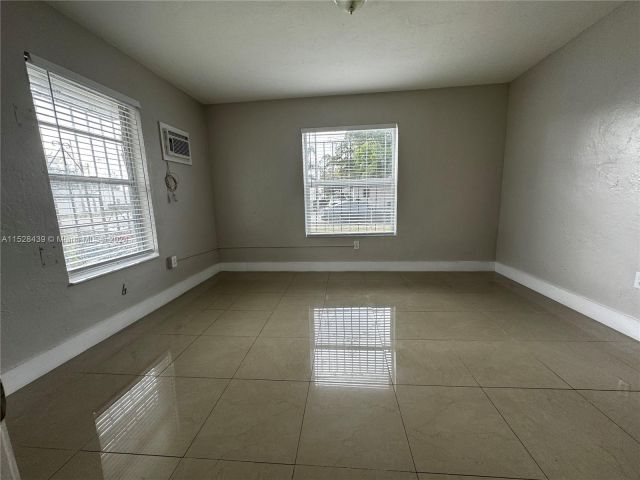 Home for rent at 1111 NW 77th St 1111 - photo 4981609