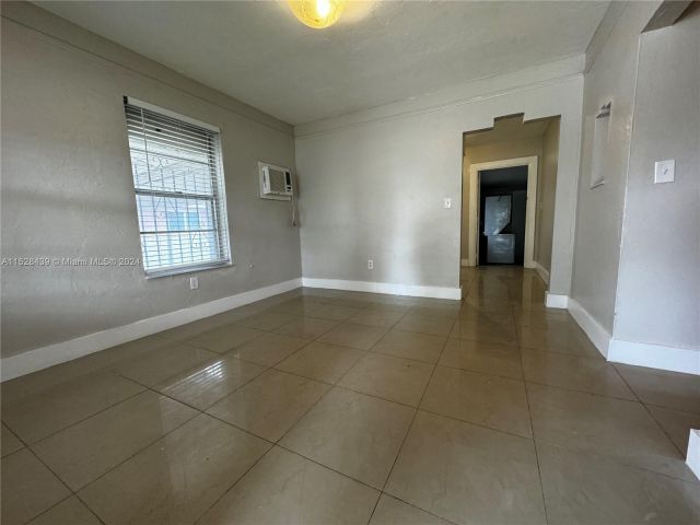 Home for rent at 1111 NW 77th St 1111 - photo 4981612