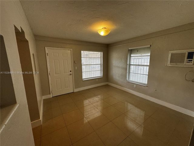Home for rent at 1111 NW 77th St 1111 - photo 4981613