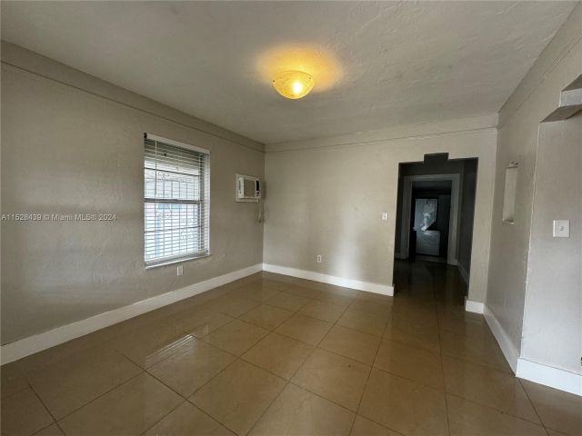 Home for rent at 1111 NW 77th St 1111 - photo 4981615