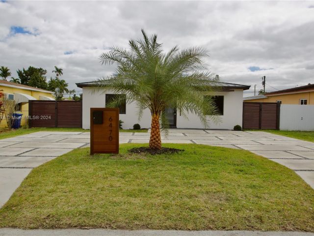 Home for sale at 6470 SW 23rd St - photo 4997075