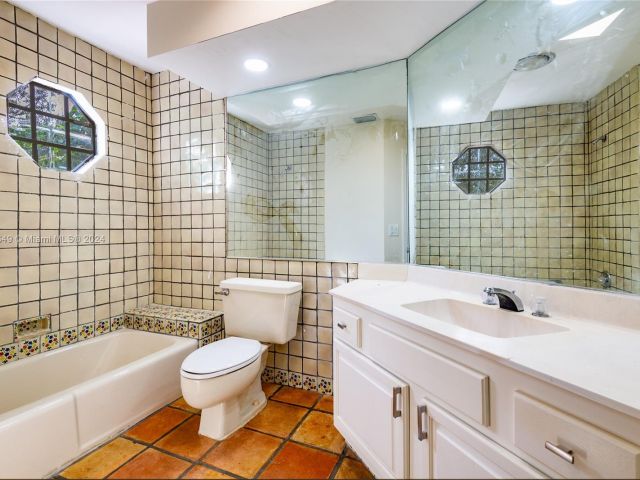 Home for sale at 22548 Caravelle Cir 22548 - photo 4993019