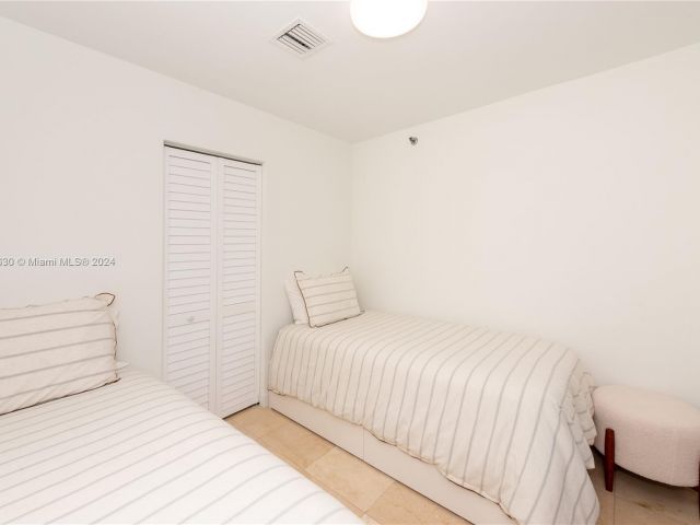 Apartment for rent  Unit #802 - photo 4995787