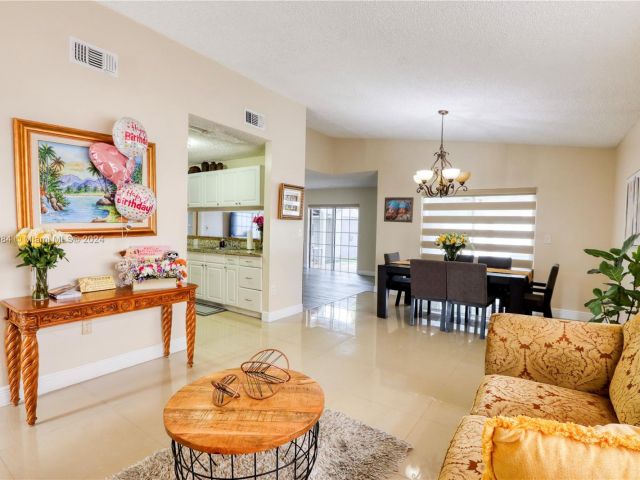 Home for sale at 19348 SW 118th Pl - photo 5472516