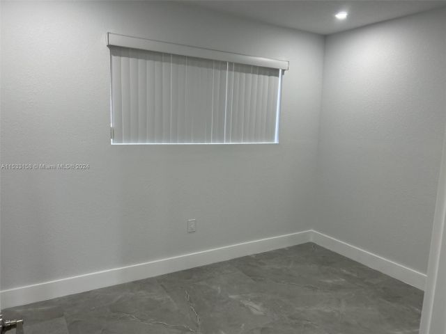 Home for rent at 3501 SW 89th Ct 3501 - photo 5113621