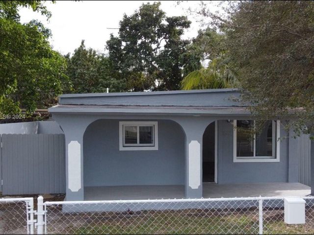Home for sale at 1790 NW 112th St - photo 5006348